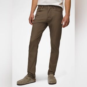 NWT Prana Men’s stretch Slim fit pant